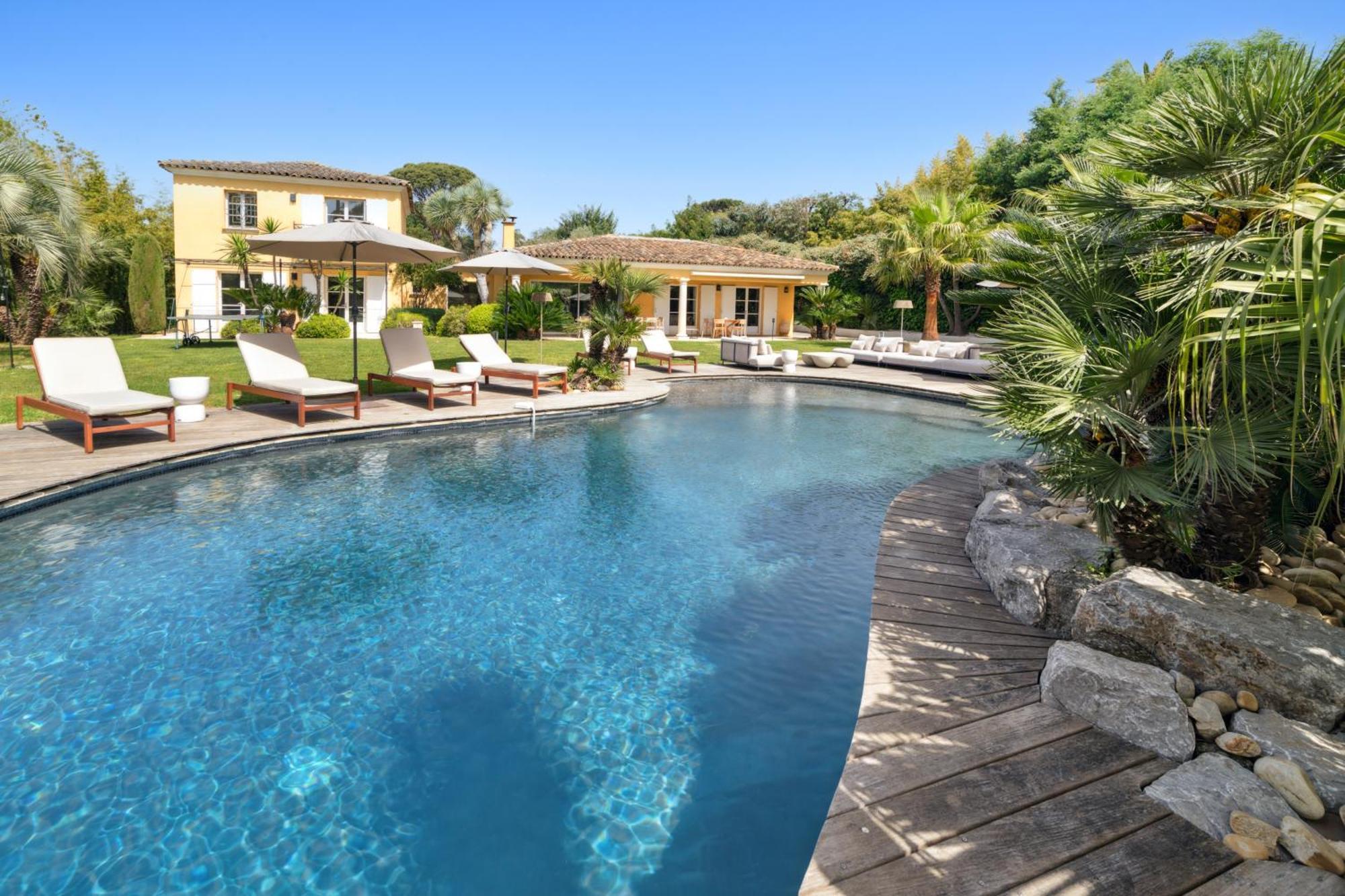Grande Villa St-Tropez Area Avec Piscine Chauffee กาสแซ็ง ภายนอก รูปภาพ