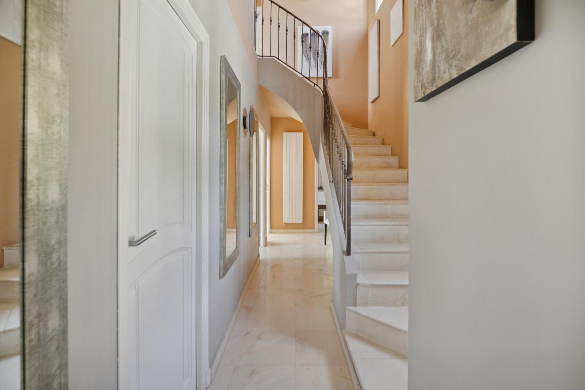 Grande Villa St-Tropez Area Avec Piscine Chauffee กาสแซ็ง ภายนอก รูปภาพ